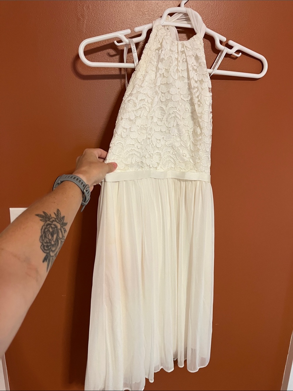 David’s Bridal Ivory Lace Halter Wedding Dress Size 12 | Bridal Shower Getaway